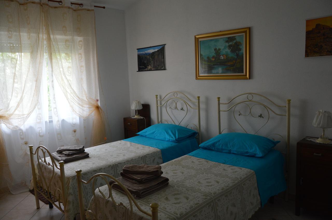 Pietro & Graziella Bed & Breakfast Sorgono Exterior photo