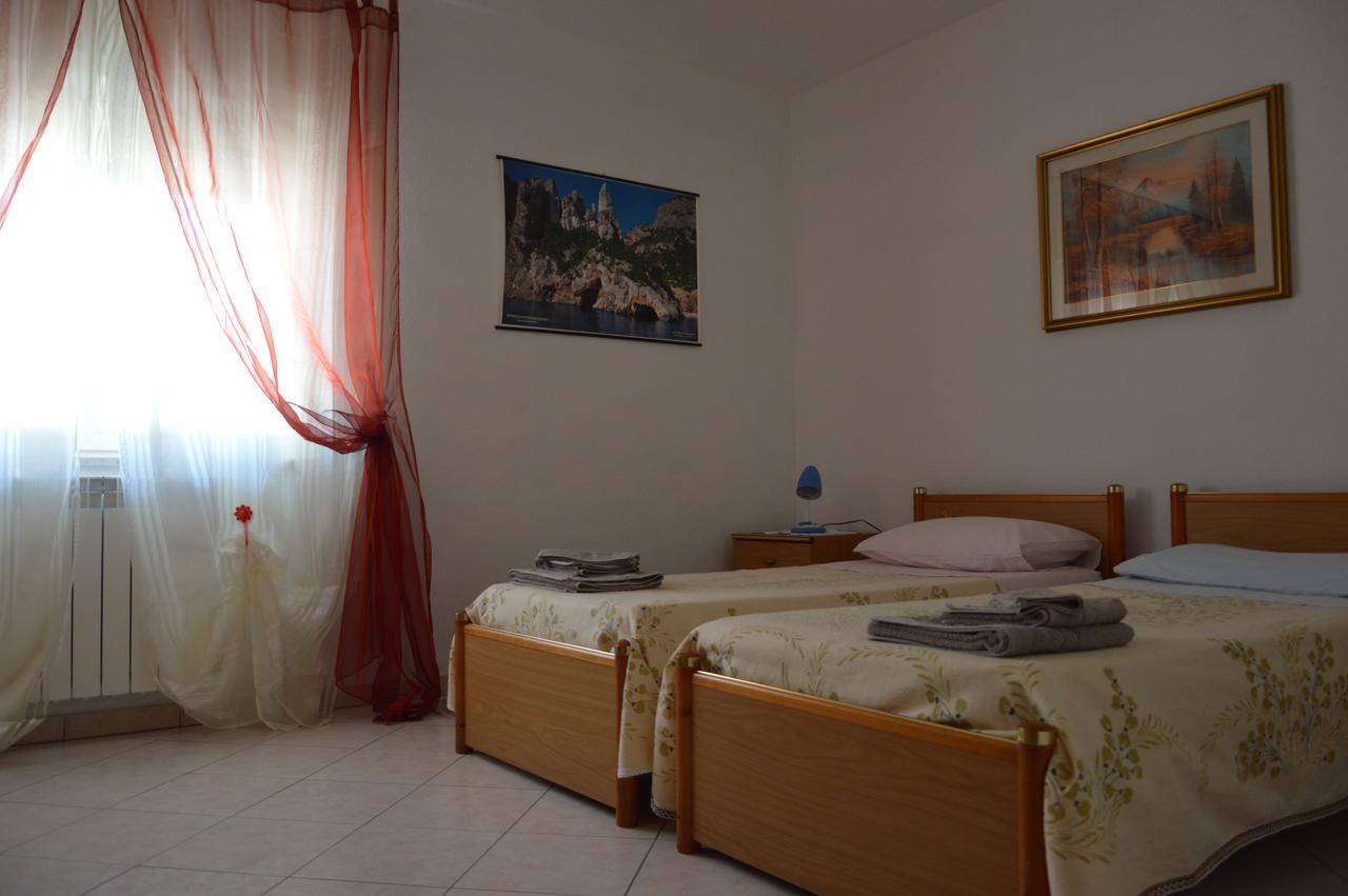 Pietro & Graziella Bed & Breakfast Sorgono Exterior photo